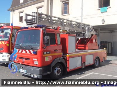 Renault S150
France - Francia
Sapeurs Pompiers
S.D.I.S. 60 - De l'Oise
