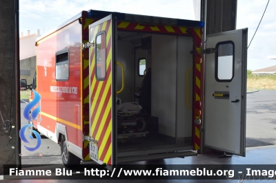 Renault Master III serie
Francia - France
Sapeur Pompiers S.D.I.S. 85 - De Vendée
Parole chiave: Ambulanza Ambulance