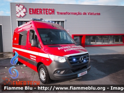 Mercedes-Benz Sprinter III serie restyle
Portugal - Portogallo
Bombeiros Trancoso
Parole chiave: Ambulanza Ambulance