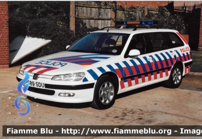 Peugeot 406
Great Britain - Gran Bretagna
Warwickshire Police Force
