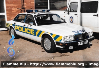 Jaguar XJ6 
Great Britain - Gran Bretagna
West Midlands Police
