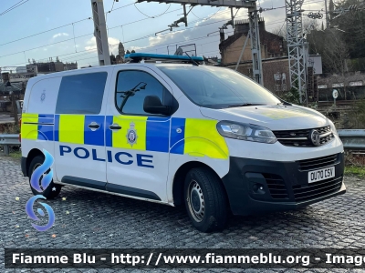 Vauxhall Vivaro
Great Britain-Gran Bretagna
British Transport Police
Polizia Ferroviaria
