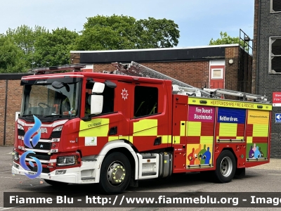 Scania P380
Great Britain - Gran Bretagna
Hertfordshire Fire And Rescue Service
