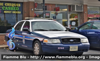 Ford Crown Victoria
United States of America-Stati Uniti d'America
Fairfax County VA Police
