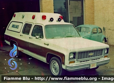 Chevrolet ?
United States of America - Stati Uniti d'America
Strauss F.H. Millstadt IL
Parole chiave: Ambulanza Ambulance