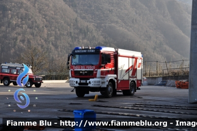 Man TGM 18.340 4x4 I serie
Vigili del Fuoco
Distretto della Valsugana e Tesino
Corpo Volontario di Roncegno Terme (TN)
Allestimento Ziegler
VF 6E4 TN
Parole chiave: Man TGM_18.340_4x4_Iserie VF6E4TN