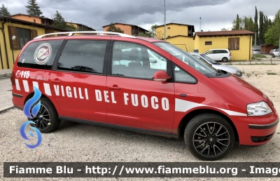 Volkswagen Sharan I Serie 
Vigili del Fuoco 
Comando provinciale di L’Aquila 
Nucleo SAPR 
VF 29600
Parole chiave: Volkswagen_Sharan Iserie Vigili del Fuoco L’Aquila nucleo SAPR