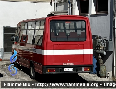 Iveco Daily 49-10 I serie 
Vigili del Fuoco 
Comando provinciale di Pescara 
Distaccamento Aeroportuale 
VF 16312
Parole chiave: Iveco Daily_49-10_Iserie VF16312