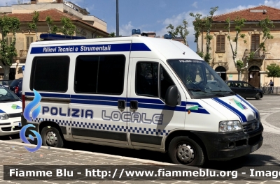 Fiat Ducato III serie 
Polizia Locale 
Comune di Avezzano 
Rilievi Tecnici e Strumentali 
Allestimento Bertazzoni 

Parole chiave: Fiat Ducato_IIIserie