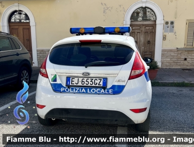 Ford Fiesta VI serie 
Polizia Locale 
Comune di Castel Del Monte (AQ)
Parole chiave: Ford Fiesta_VIserie