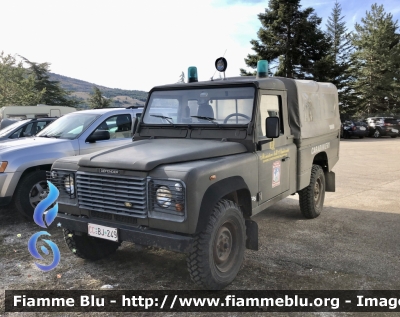 Land-Rover Defender 110 HCPU
Carabinieri 
Comando Carabinieri unità per la tutela Forestale Ambientale ed Agroalimentare 
Ministero dell’Ambiente 
Servizio Conservazione della Natura 
Parco Nazionale del Gran Sasso e Monti della Laga 
CC BJ 249
Parole chiave: Land-Rover Defender_110_HCPU