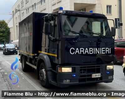 Iveco EuroCargo I serie 
Carabinieri 
Comando Carabinieri Banca D’Italia 
CC DK 019
Parole chiave: Iveco EuroCargo_Iserie CCDK019