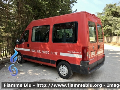 Fiat Ducato III serie 
Vigili del Fuoco 
Comando provinciale di Roma 
VF 24001
Parole chiave: Fiat_Ducato IIIserie Vigili del Fuoco Roma