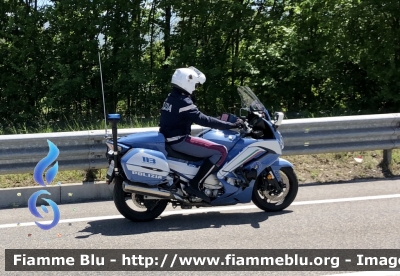 Yamaha FJR 1300 II serie 
Polizia di Stato 
Polizia Stradale 
Allestimento Elevox 
POLIZIA G3093
In Scorta al giro d’Italia 2021
Moto “17”
Parole chiave: YamahaFJR1300 IIserie Polizia Stradale Giro d’Italia