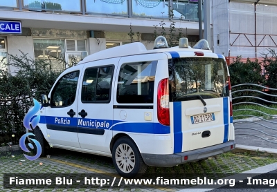 Fiat Doblò II serie 
Polizia Municipale 
Comune di San Giovanni Teatino (CH)
Parole chiave: Fiat Doblò_IIserie