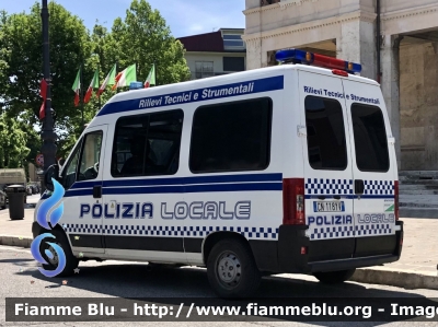 Fiat Ducato III serie 
Polizia Locale 
Comune di Avezzano 
Rilievi Tecnici e Strumentali 
Allestimento Bertazzoni 

Parole chiave: Fiat Ducato_IIIserie