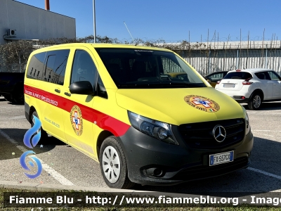 Mercedes-Benz Vito III serie 
Corpo Nazionale Soccorso Alpino e Speleologico 
CNSAS Abruzzo 
Club Alpino Italiano 
Regione Abruzzo 
Parole chiave: Mercedes-Benz Vito_IIIserie