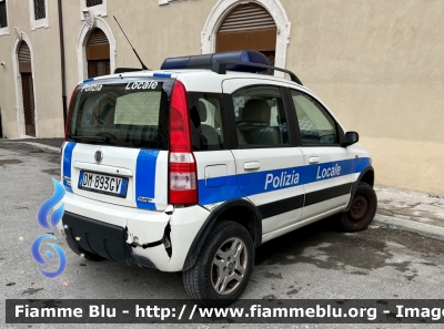 Fiat Nuova Panda 4x4 I serie 
Polizia Locale 
Comune di Scanno 
Parole chiave: Fiat Nuova_Panda_4x4_Iserie