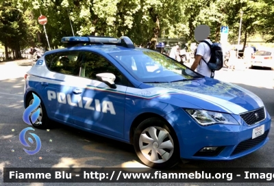 Seat Leon III serie 
Polizia Di Stato 
Squadra Volante 
Allestimento NCT 
Decorazione Grafica Artlantis 
POLIZIA M2050
Parole chiave: Seat Leon_IIIserie POLIZIAM2050