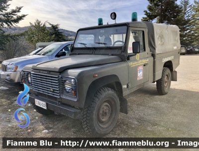 Land-Rover Defender 110 HCPU
Carabinieri 
Comando Carabinieri unità per la tutela Forestale Ambientale ed Agroalimentare 
Ministero dell’Ambiente 
Servizio Conservazione della Natura 
Parco Nazionale del Gran Sasso e Monti della Laga 
CC BJ 249
Parole chiave: Land-Rover Defender_110_HCPU