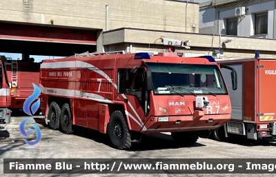 Man Bai Poseidon X6
Vigili del Fuoco 
Comando provinciale di Pescara 
Distaccamento Aeroportuale 
AutoIdroSchiumaPolvere
VF 21850
Parole chiave: Man Bai_Poseidon_X6 VF21850