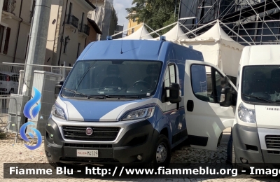 Fiat Ducato X290 
Polizia di Stato 
Banda Musicale 
Allestimento Elevox 
POLIZIA M4529

Parole chiave: Fiat Ducato_X290 POLIZIAM4529