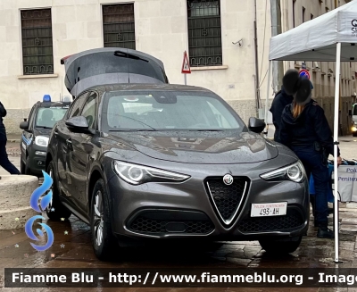 Alfa Romeo Stelvio 
Polizia Penitenziaria 
Allestimento Autocarrozzeria Moderna 
POLIZIA PENITENZIARIA 493 AH
Parole chiave: Alfa-Romeo Stelvio POLIZIAPENITENZIARIA493AH