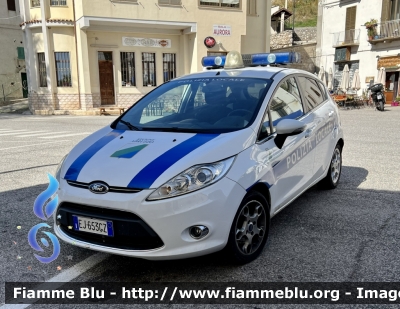 Ford Fiesta VI serie 
Polizia Locale 
Comune di Castel Del Monte (AQ)
Parole chiave: Ford Fiesta_VIserie