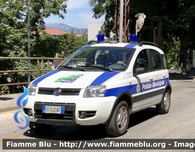 Fiat Nuova Panda 4x4 I serie 
Polizia Municipale 
Comune di Roccaraso 
Parole chiave: Fiat Nuova_Panda_4x4_Iserie