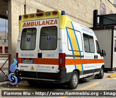 Fiat Ducato III serie 
Misericordia di Chieti 
Allestimento Mobitecno 
Parole chiave: Fiat Ducato_IIIserie Ambulanza