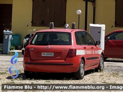 Fiat Stilo II serie 
Vigili del Fuoco 
Comando provinciale di Belluno 
VF 23755
Parole chiave: Fiat Stilo_IIserie VF23755