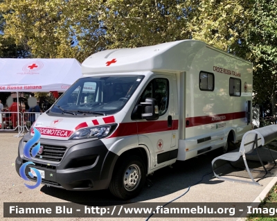 Fiat Ducato X290
Croce Rossa Italiana 
Comitato Regionale Abruzzo 
Autoemoteca 
Allestimento MasterVan 
CRI 960 AG 
Parole chiave: Fiat Ducato_X290 CRI960AG