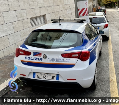 Alfa Romeo Nuova Giulietta restyle 
Polizia Locale 
Comune di Avezzano 
Allestimento Bertazzoni 
POLIZIA LOCALE YA 631 AF
Parole chiave: Alfa-Romeo Nuova_Giulietta_restyle POLIZIALOCALE631AF