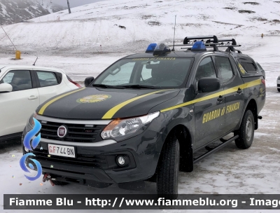 Fiat Fullback 
Guardia di Finanza 
Soccorso Alpino 
GdiF 744 BN
Parole chiave: Fiat Fullback GDIF744BN