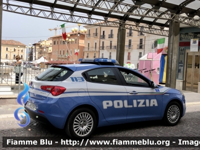 Alfa Romeo Nuova Giulietta restyle 
Polizia di Stato 
Polizia Stradale 
Allestimento FCA 
POLIZIA M4295
Parole chiave: Alfa-Romeo Nuova_Giulietta_restyle POLIZIAM4295