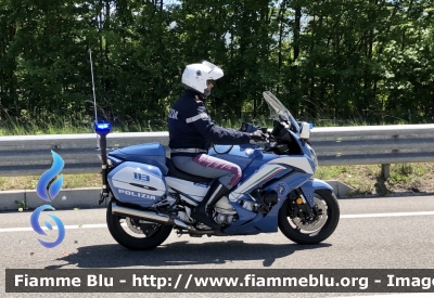 Yamaha FJR 1300 II serie 
Polizia di Stato 
Polizia Stradale 
Allestimento Elevox 
POLIZIA G3150
In Scorta al Giro d’Italia 
Moto “13” 
Parole chiave: Yamaha_FJR1300 IIserie Polizia Stradale Giro d’Italia