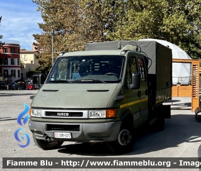 Iveco Daily III serie 
Carabinieri 
Comando Carabinieri unità per la tutela Forestale Ambientale ed Agroalimentare 
Ex Corpo Forestale dello Stato 
CC DM 577
Parole chiave: Iveco Daily_IIIserie CCDM577