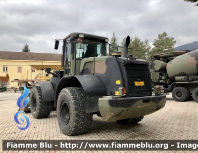 New Holland W190B
Esercito Italiano 
IX Reggimento Alpini L’Aquila 
“Battaglione Multifunzionale Vicenza”
MACC.OP. EI BE 662
Parole chiave: New-Holland W190B MACC.OP.EIBE662