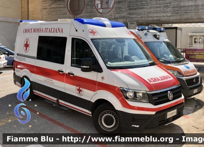 Volkswagen Crafter II serie 
Croce Rossa Italiana 
Comitato di Avezzano 
Unità Territoriale di Ovindoli 
Allestimento Mariani Fratelli 
CRI 688 AG 
Parole chiave: Volkswagen Crafter_IIserie CRI688AG Ambulanza