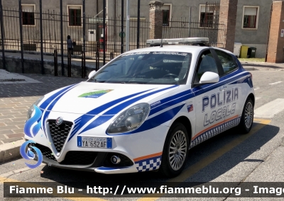 Alfa Romeo Nuova Giulietta restyle 
Polizia Locale 
Comune di Avezzano 
POLIZIA LOCALE YA 632 AF
Allestimento Bertazzoni 
Parole chiave: Alfa-Romeo Nuova_Giulietta_restyle POLIZIALOCALEYA632AF