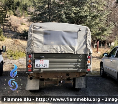 Land-Rover Defender 110 HCPU
Carabinieri 
Comando Carabinieri unità per la tutela Forestale Ambientale ed Agroalimentare 
Ministero dell’Ambiente 
Servizio Conservazione della Natura 
Parco Nazionale del Gran Sasso e Monti della Laga 
CC BJ 249
Parole chiave: Land-Rover Defender_110_HCPU