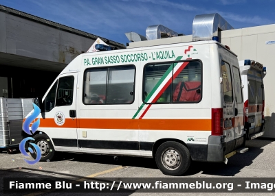 Fiat Ducato III serie 
Pubblica Assistenza Gran Sasso Soccorso 
Allestimento Mariani Fratelli 
Parole chiave: Fiat Ducato_IIIserie Ambulanza