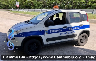 Fiat Nuova Panda 4x4 II serie 
Amministrazione Provinciale di L’Aquila 
Settore Viabilità 
Parole chiave: Fiat_Nuova Panda 4x4 Provincia di L’Aquila