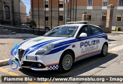 Alfa Romeo Nuova Giulietta restyle 
Polizia Locale 
Comune di Avezzano 
POLIZIA LOCALE YA 632 AF
Allestimento Bertazzoni 
Parole chiave: Alfa-Romeo Nuova_Giulietta_restyle POLIZIALOCALEYA632AF