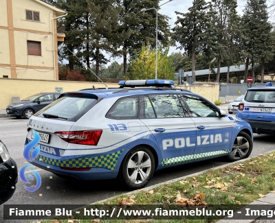 Skoda Superb Wagon III serie restyle 
Polizia di Stato 
Polizia Stradale in servizio sull’autostrada A24/A25 “Strada dei Parchi” 
POLIZIA M6645
Parole chiave: Skoda Superb_Wagon_IIIserie_restyle POLIZIAM6645