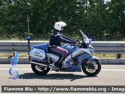 Yamaha FJR 1300 II serie 
Polizia di Stato 
Polizia Stradale 
Allestimento Elevox 
POLIZIA G3098 
In Scorta al Giro d’Italia 
Moto “14”
Parole chiave: Yamaha_FJR 1300 IIserie Polizia Stradale Giro d’Italia