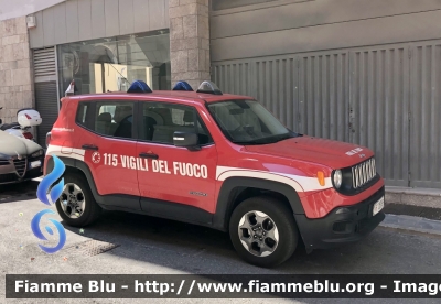 Jeep Renegade 
Vigili del Fuoco 
Comando provinciale di L’Aquila 
VF 28769
Parole chiave: Jeep Renegade VF28769