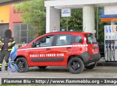 Fiat Nuova Panda 4x4 II Serie 
Vigili del Fuoco 
Comando provinciale di L’Aquila 
Autovettura da Targare 
Parole chiave: Fiat Nuova_Panda_4x4_IIserie