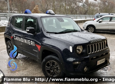 Jeep Renegade restyle 
Carabinieri 
CC ED 891
Parole chiave: Jeep Renegade_restyle CCED891