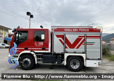 Iveco EuroCargo 120E25 IV serie - NewCity 2020
Vigili del Fuoco 
Comando provinciale di L’Aquila
AutoPompaSerbatoio allestimento Iveco-Magirus
Ricondizionata Divitec 
VF 31853
Parole chiave: Iveco EuroCargo_120E25_IVserie_NewCity_2020 VF31853